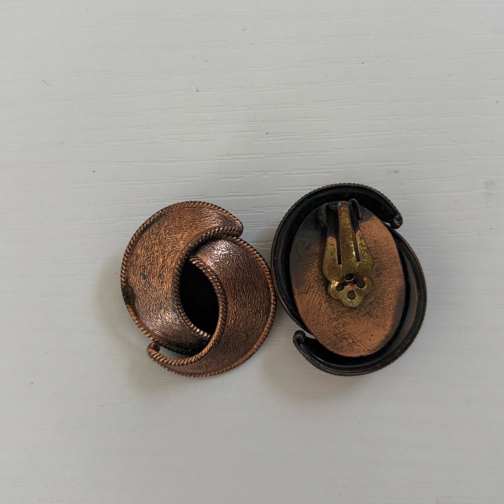 Vintage copper clip on earrings